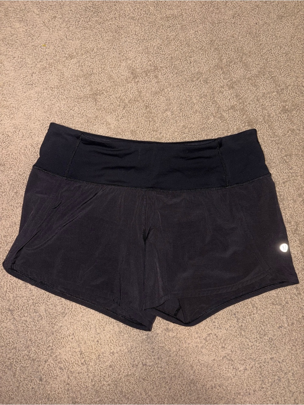 Women’s lululemon athletica Black High-Waist Athletic Shorts, Size 4